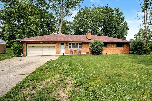 2647 Big Woods Trail, Beavercreek, OH 45431
