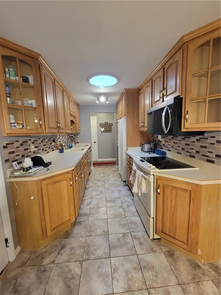 5408 Ottawa Drive, Springfield, OH 45324 - #3