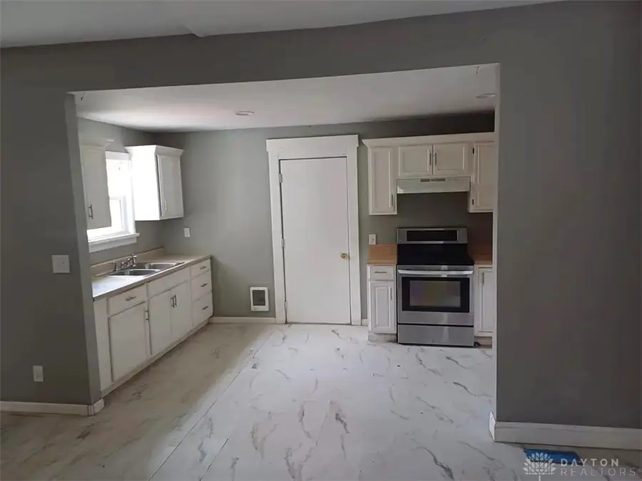 37 N Kilmer Street, Dayton, OH 45417 - #3