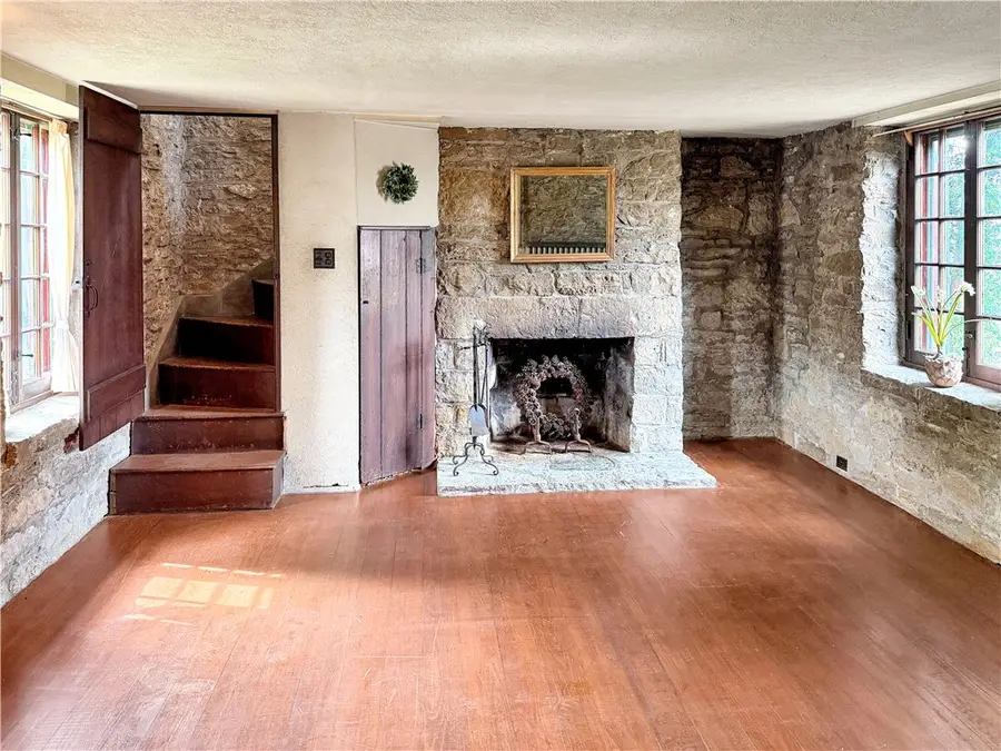 23 Maple Avenue, Centerville, OH 45459 - #3