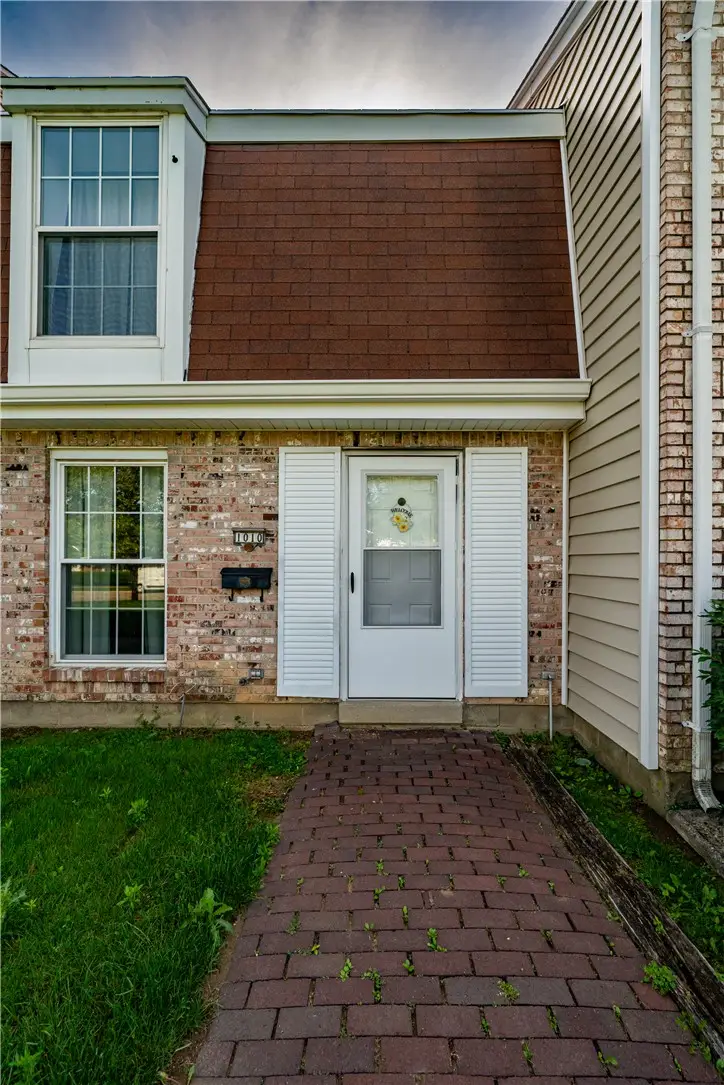 1010 Stoneybrook Trail, Fairborn, OH 45324 - #1