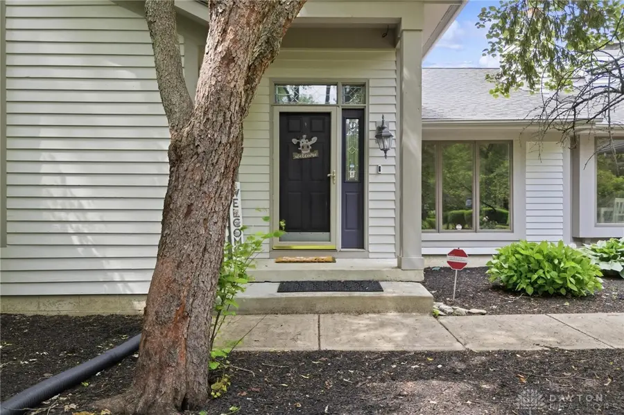 1511 Lindenhurst Drive, Centerville, OH 45459 - #3