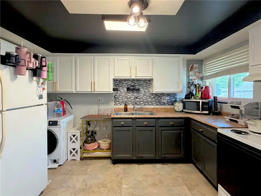 2449 Rulla Court, West Carrollton, OH 45439 - #3