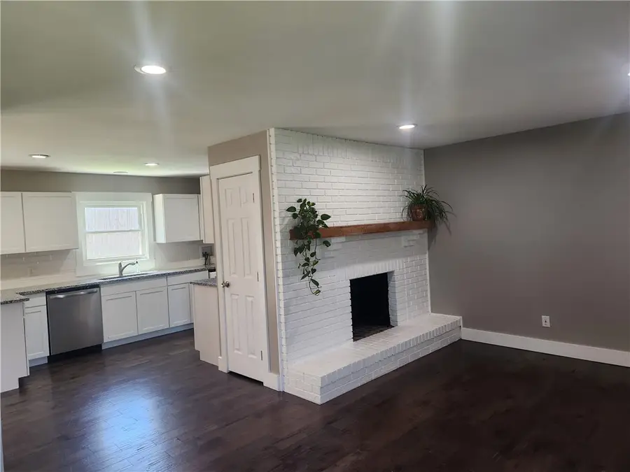 1261 S Central Avenue, Fairborn, OH 45324 - #3
