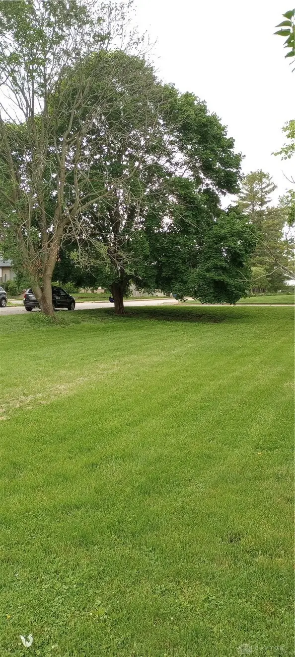 300 Ackton Street, Lewisburg, OH 45338