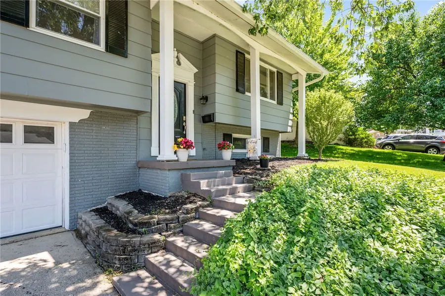 337 Graceland Drive, West Carrollton, OH 45449 - #2
