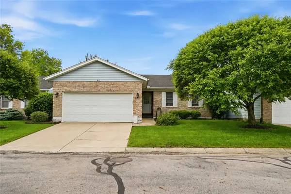 815 Spring Lake Circle, Enon Vlg, OH 45323