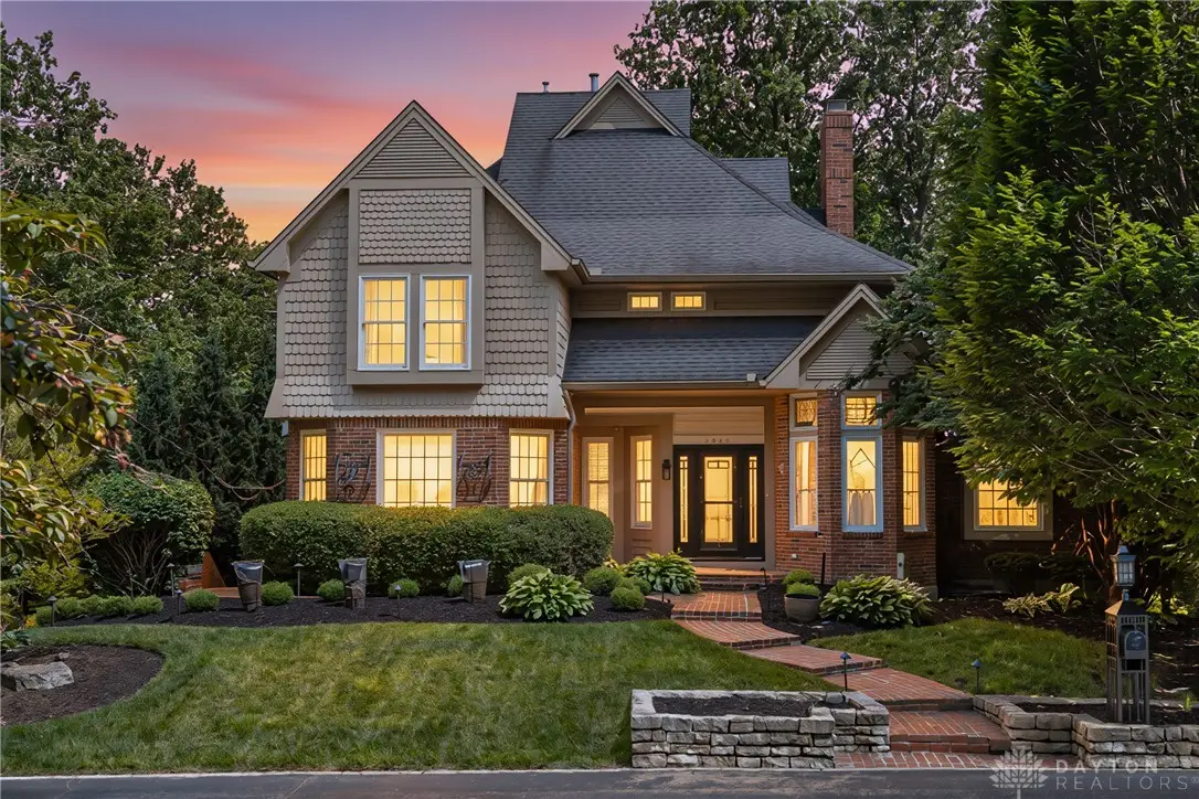 1910 Rustling Oak Court, Washington, OH 45459 - #1