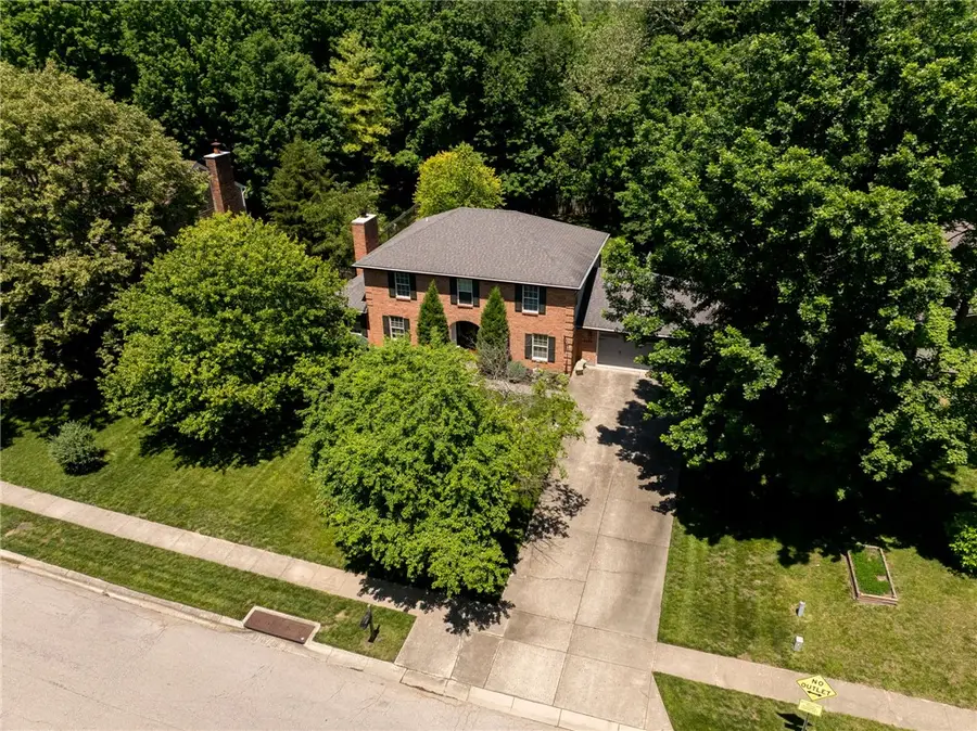2459 Beechknoll Point, Washington, OH 45458 - #3