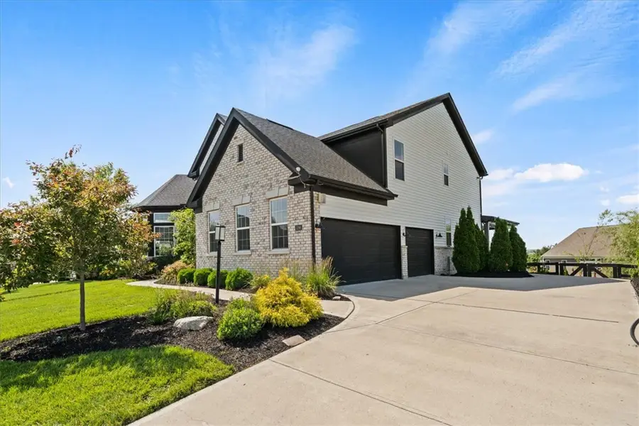 5298 Donatello Drive, Franklin, OH 45005 - #3