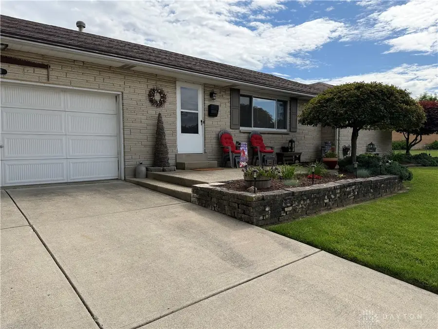 241 Mound Street, Brookville, OH 45309 - #3
