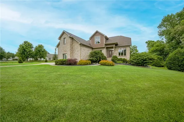 9922 Arn Drive, Washington Twp, OH 45458