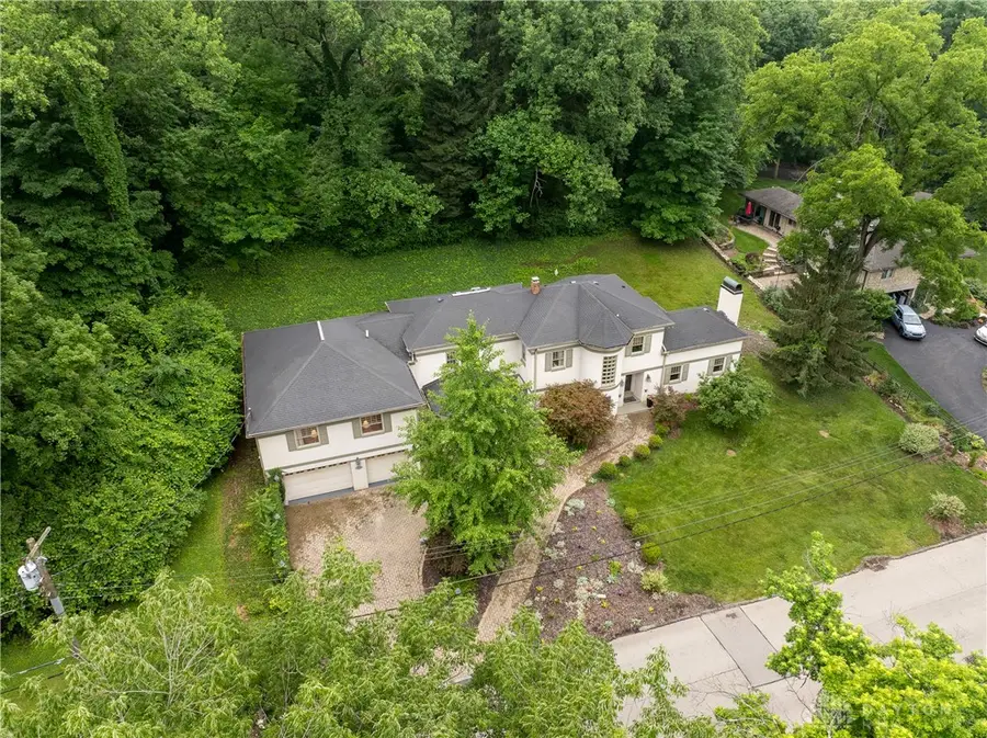 450 Thornhill Road, Oakwood, OH 45419 - #3
