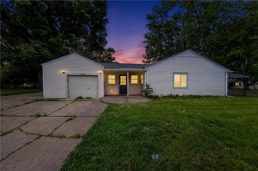 4325 Redonda Lane, Trotwood, OH 45416 - #2
