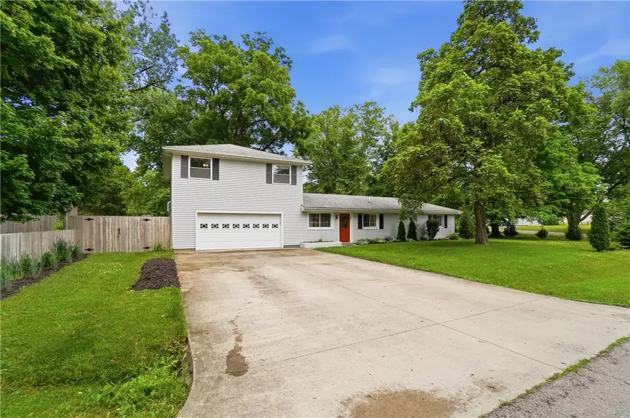1684 Pierce Drive, Beavercreek, OH 45432 - #2