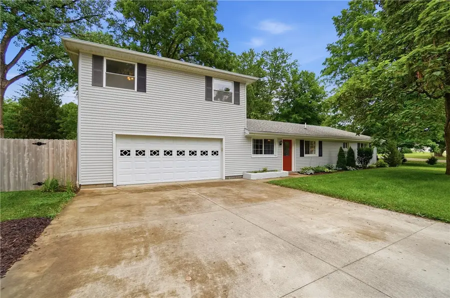 1684 Pierce Drive, Beavercreek, OH 45432 - #3