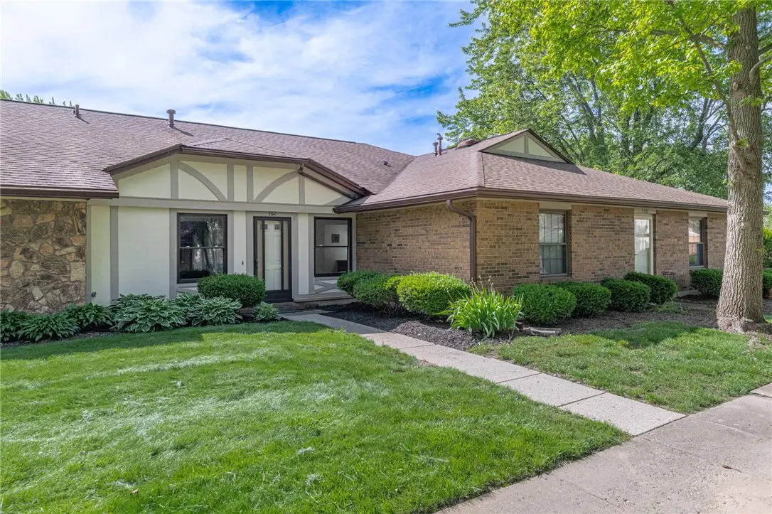 762 Pine Needles Drive, Washington, OH 45458 - #1