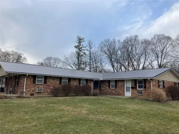 72 S Main Street, Bellbrook, OH 45305
