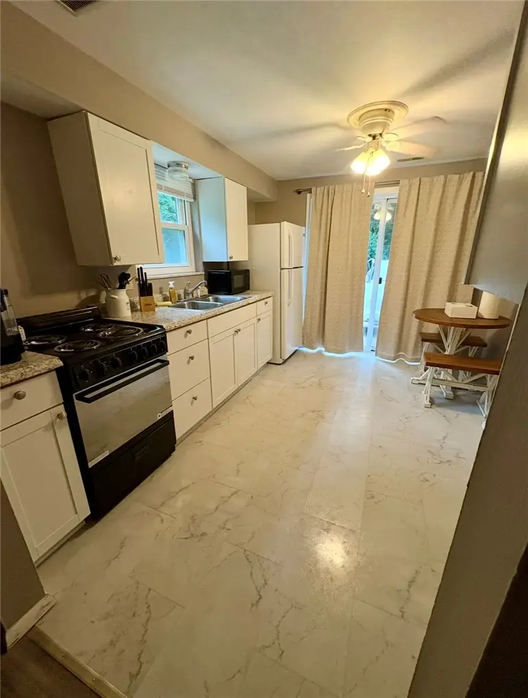 72 S Main Street, Bellbrook, OH 45305 - #2
