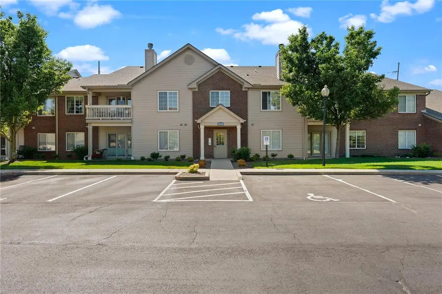 1945 Waterstone Boulevard #103, Miamisburg, OH 45342 - #2