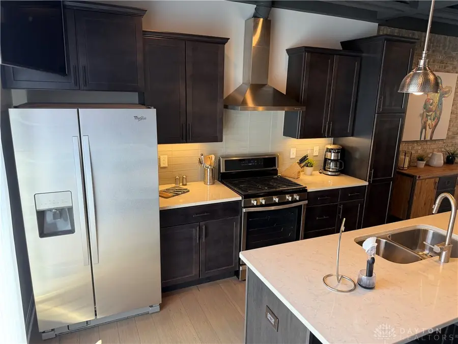 520 E 2nd Street, Dayton, OH 45402 - #3