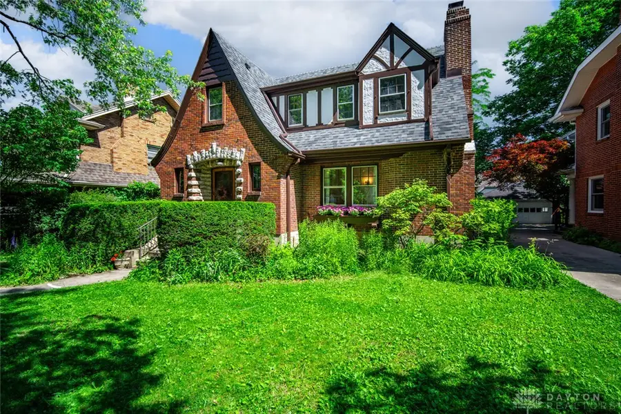 117 Lonsdale Avenue, Oakwood, OH 45419 - #2