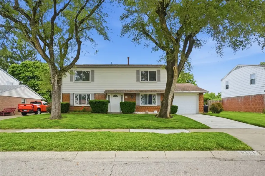 6221 Longford Road, Huber Heights, OH 45424 - #3