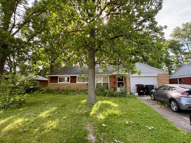 504 Kennison Avenue, New Carlisle, OH 45344 - #2