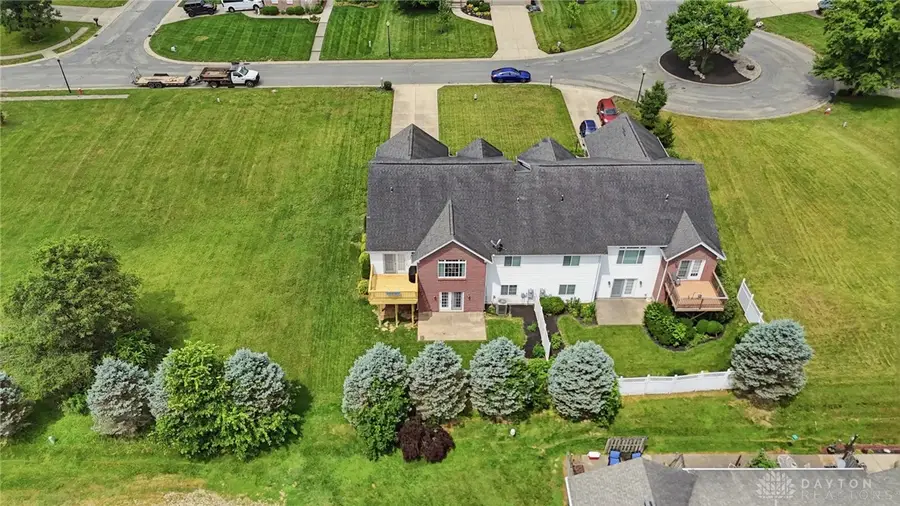 36 Broadhill Place, Germantown, OH 45327 - #3