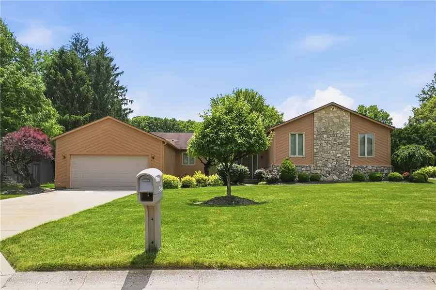 354 Shadywood Drive, Clayton, OH 45415 - #3
