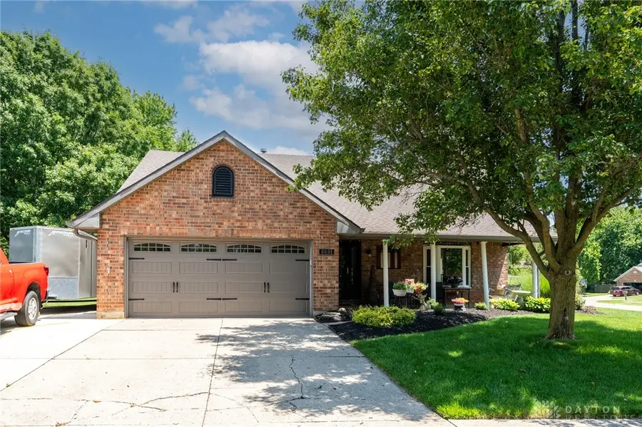 6891 Deer Bluff Drive, Huber Heights, OH 45424 - #2