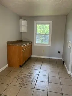 63 Ohio Avenue, Sabina, OH 45169 - #3