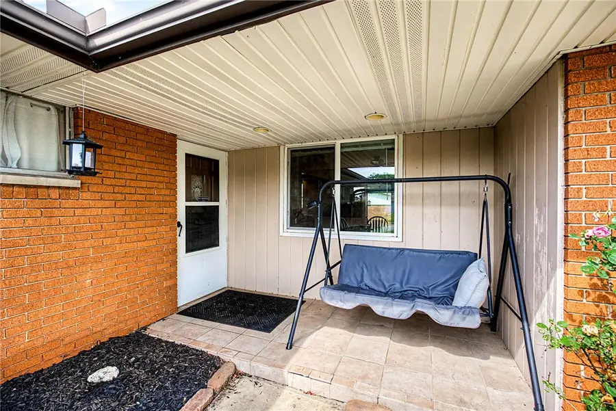 1821 Tahoe Drive, Xenia, OH 45385 - #3