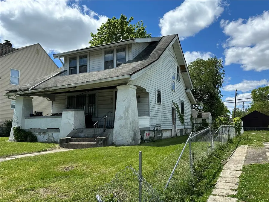 621 Westwood Avenue, Dayton, OH 45402 - #2