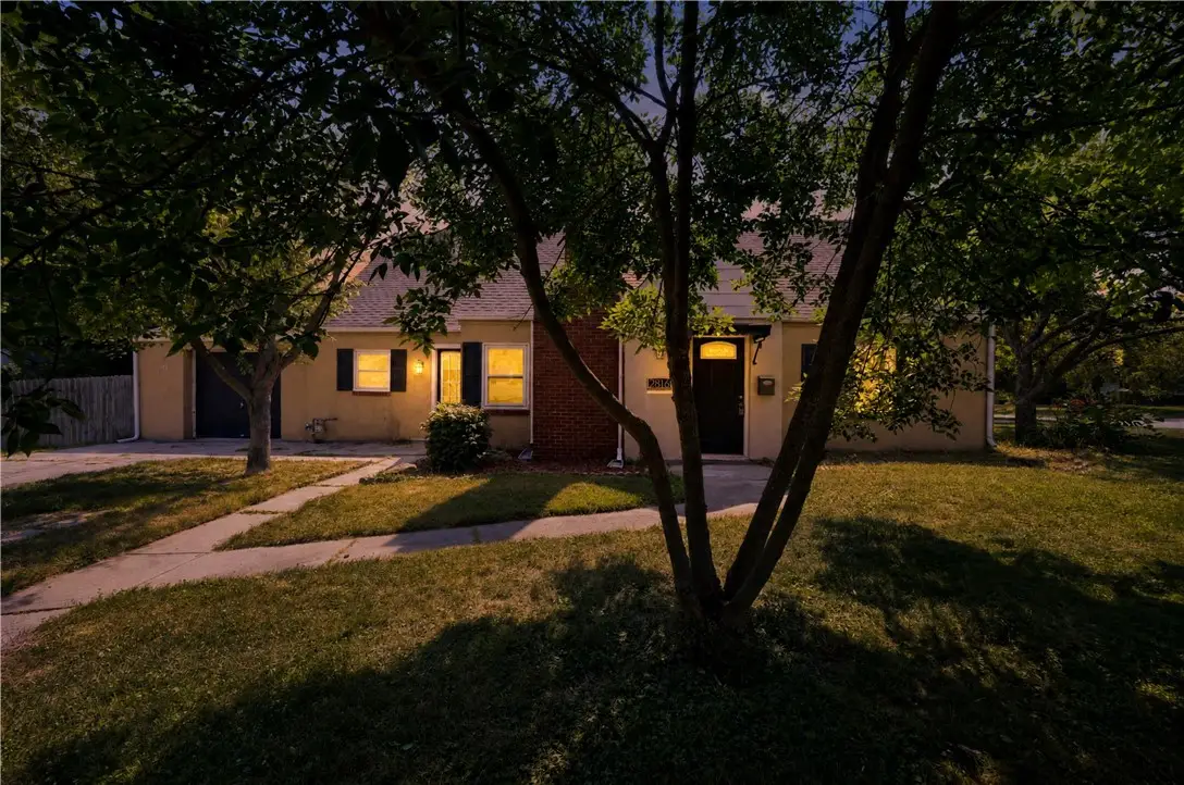 2816 Hazelwood Avenue, Kettering, OH 45419 - #1