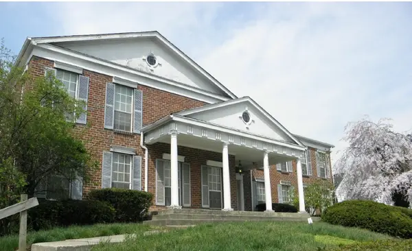 3303 Riverside Drive, Dayton, OH 45405
