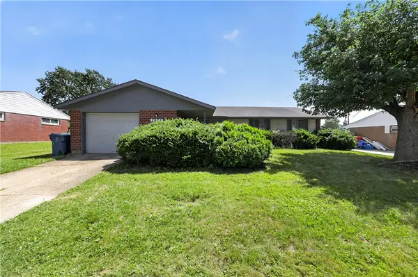 7924 Blackshear Drive, Huber Heights, OH 45424