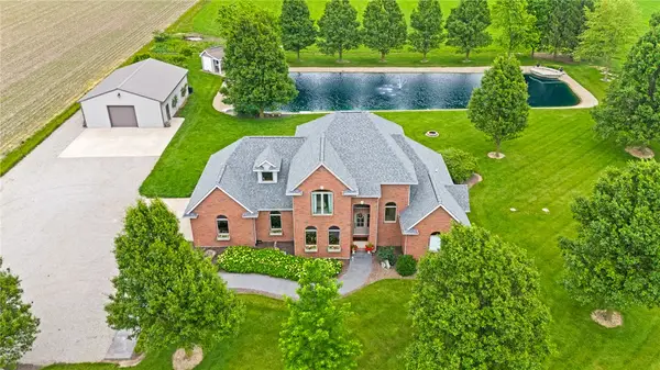 1505 N Harshbarger, Pleasant Hill, OH 45318