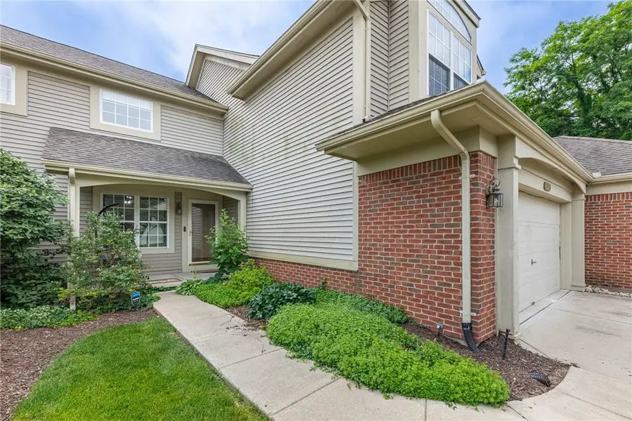 3975 Turnberry Way, Beavercreek, OH 45430 - #2