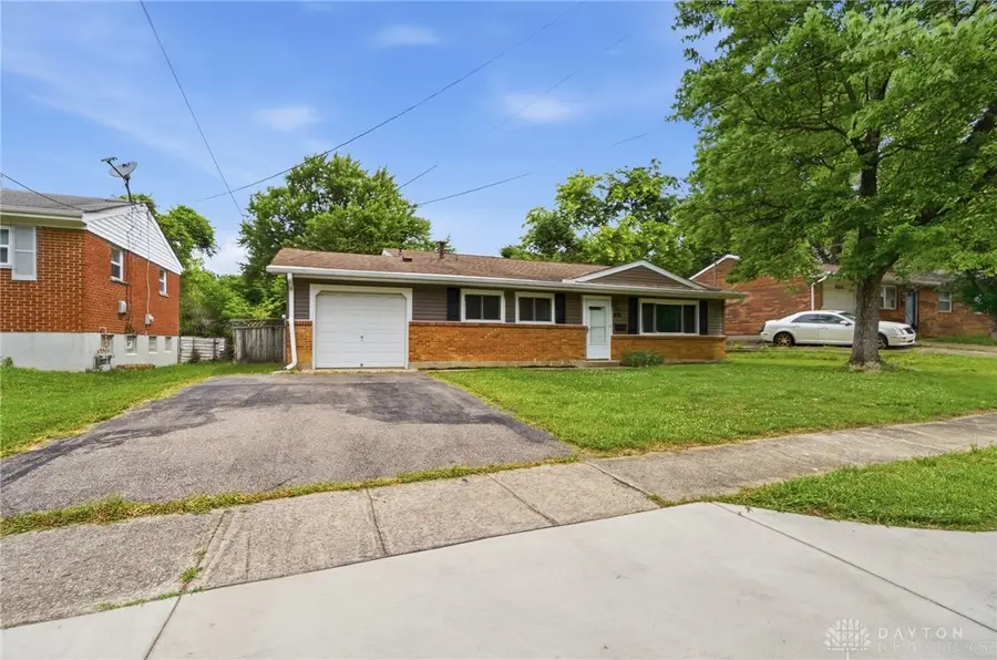838 W Kemper Road, Forest Park, OH 45240 - #3