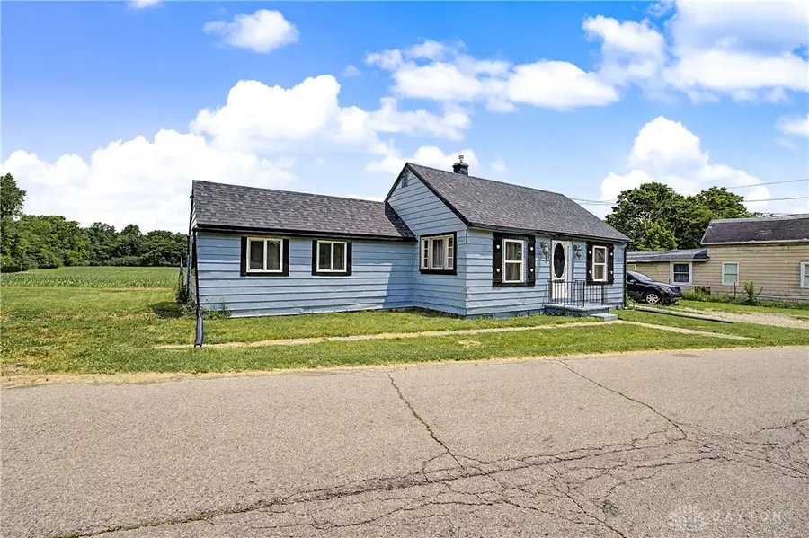 6413 Post Town Rd, Trotwood, OH 45426 - #3