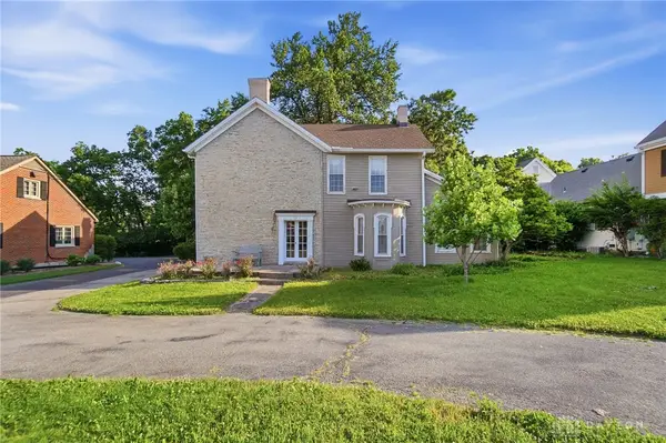 15 Iron Gate Park Drive, Centerville, OH 45459