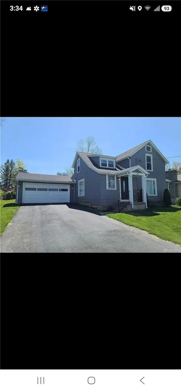 110 W Orchard Springs Drive, Dayton, OH 45415
