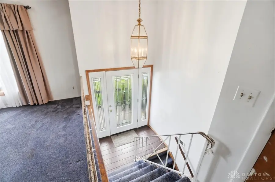 1914 Elmsford Street, Springfield, OH 45506 - #3