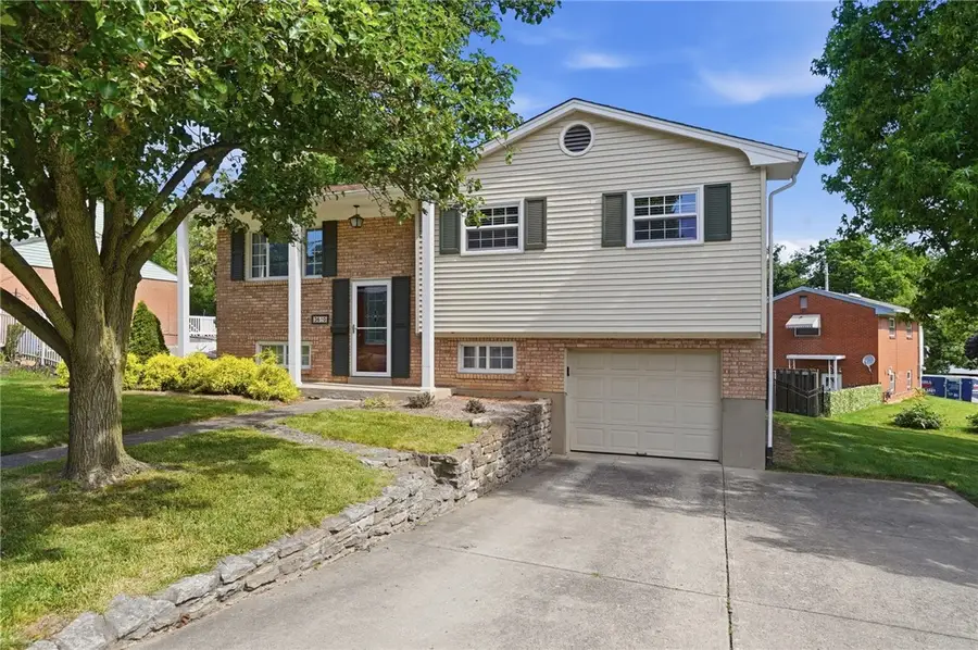 3610 Grandview Avenue, Sharonville, OH 45241 - #3