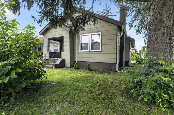 2369 Emerson Avenue, Dayton, OH 45406