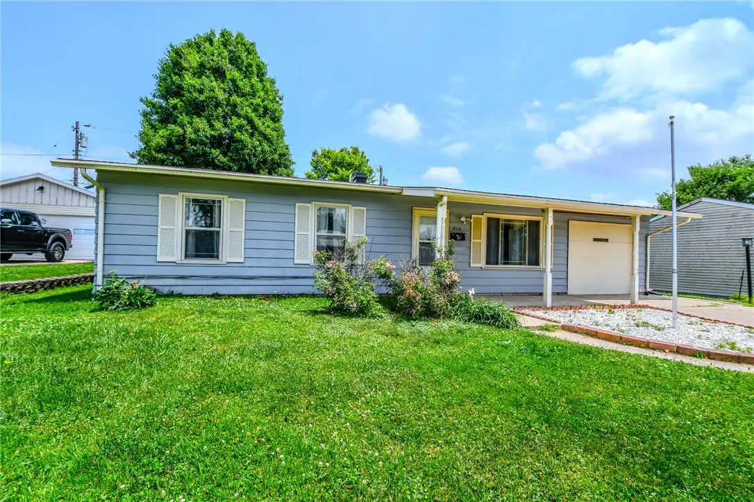 814 Bellows Drive, New Carlisle, OH 45344 - #1