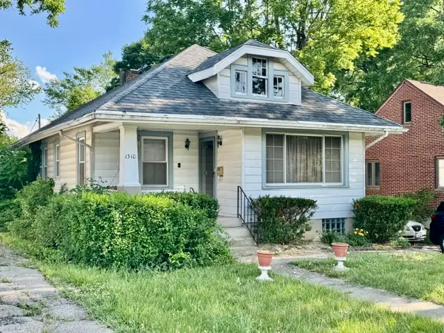 1310 W Hillcrest Avenue, Dayton, OH 45406 - #3
