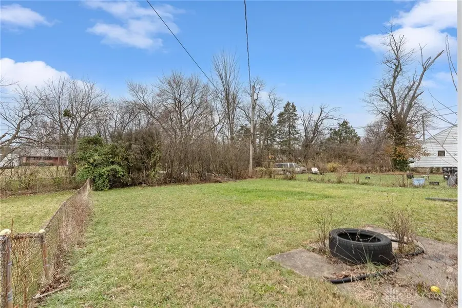3648 W Siebenthaler Avenue, Dayton, OH 45406 - #3