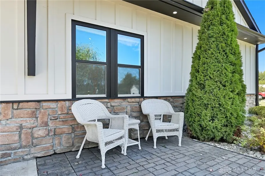 137 S Waynesville Road, Oregonia, OH 45054 - #2